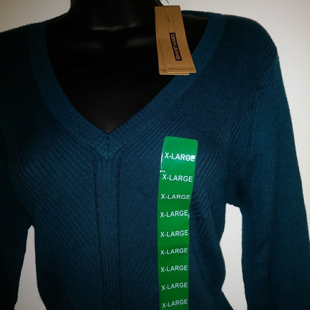 New DKNY women top